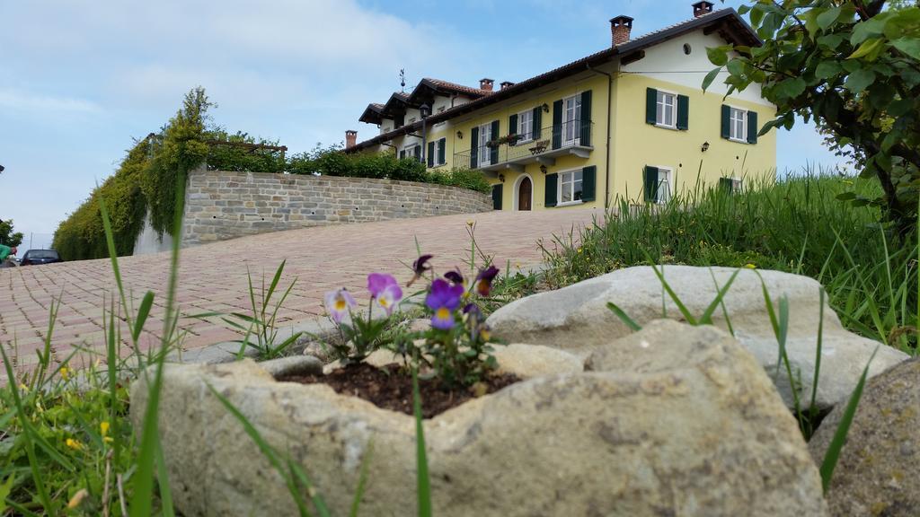 Agriturismo Cascina Rabalot Diano dʼAlba Buitenkant foto
